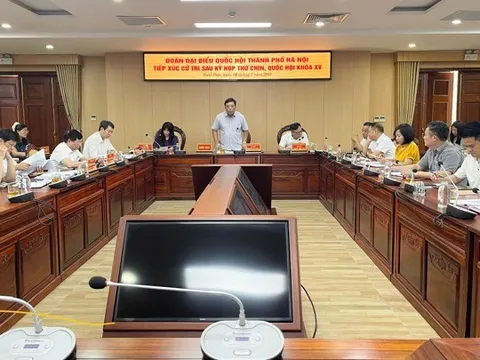 Cử tri đề nghị sớm thực hiện chính sách hỗ trợ cho cán bộ nghỉ hưu sớm phục vụ sắp xếp bộ máy