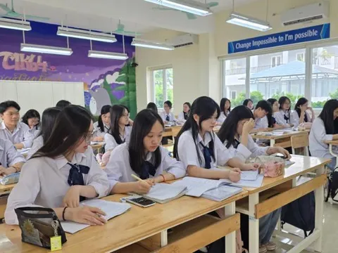 Công tác chấm thi – Không để "trật nhịp" vì hành chính chuyển cấp