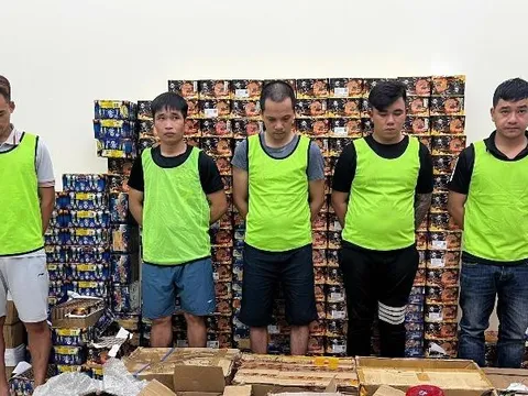 Hà Nội: Triệt phá đường dây sản xuất, tiêu thụ gần 1 tấn pháo nổ liên tỉnh