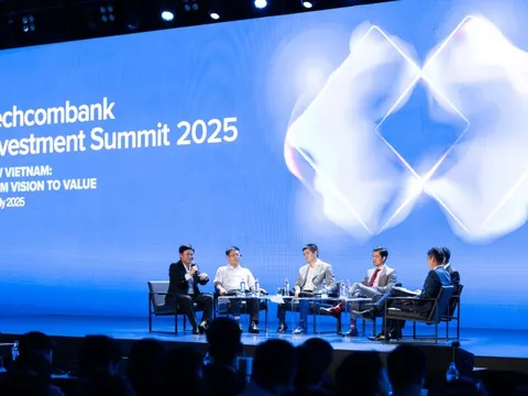 Techcombank Investment Summit 2025: “Việt Nam mới – tầm nhìn kiến tạo giá trị”