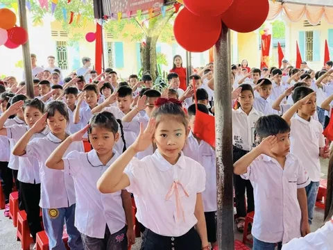 Hà Nội hỗ trợ bữa ăn bán trú cho học sinh tiểu học từ năm học 2025 - 2026