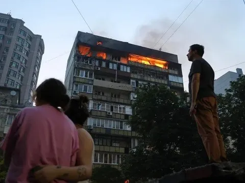 Vũ khí Mỹ đã được chuyển cho Ukraine, nhưng không đủ nhanh để ngăn các đợt tấn công của Nga
