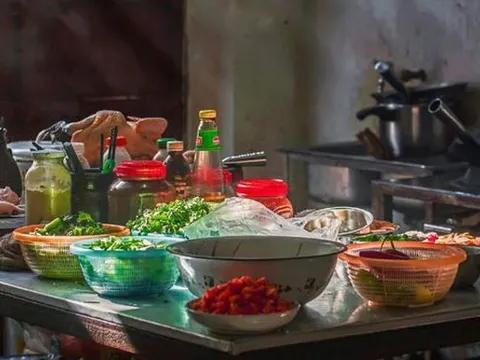 Thói quen ăn uống tai hại dễ dẫn đến ung thư, rất nhiều người mắc