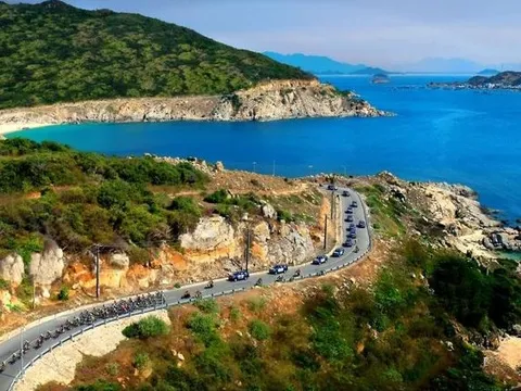 Hàng trăm km đường bộ ven biển dự kiến hoàn thành ngay trong năm nay