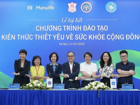 Manulife Việt Nam tiên phong nâng cao kiến thức y tế cho tư vấn viên bảo hiểm