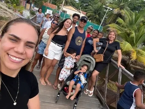 Vợ tiền đạo Xuân Son chia sẻ loạt ảnh về thăm quê nhà Brazil