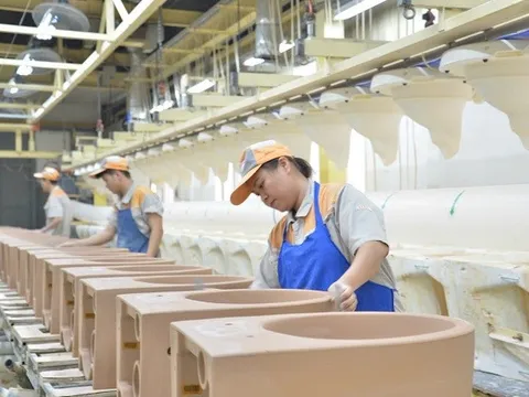 Doanh nghiệp thêm trách nhiệm, người lao động thêm động lực
