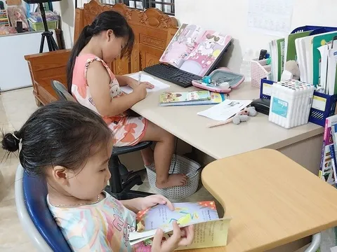 Hè cùng con đọc sách