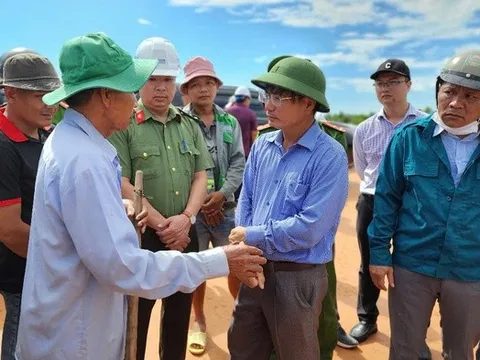 Lãnh đạo tỉnh Quảng Ngãi chỉ đạo "nóng" tháo gỡ vướng mắc mặt bằng cao tốc sắp về đích