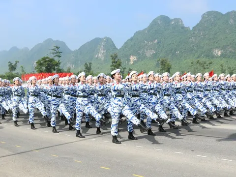Khối diễu binh, diễu hành của Quân đội và Công an tổng hợp luyện chuẩn bị cho Lễ kỷ niệm 80 năm Cách mạng Tháng Tám