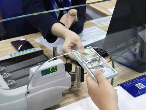 5,23 tỷ USD kiều hối chuyển về TPHCM trong nửa đầu năm 2025