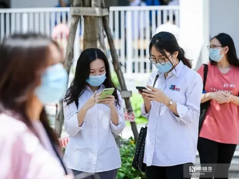 Bản tin 20/7: Bộ GD&ĐT dự kiến công bố điểm quy đổi giữa các tổ hợp xét tuyển vào ngày 21/7