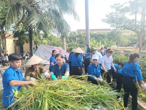 Ủy ban Mặt trận Tổ quốc Việt Nam TP Hà Nội phát động “Ngày cuối tuần xanh tháng 7”