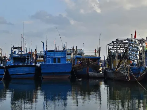 Các địa phương miền Trung ban hành công điện ứng phó với bão số 3