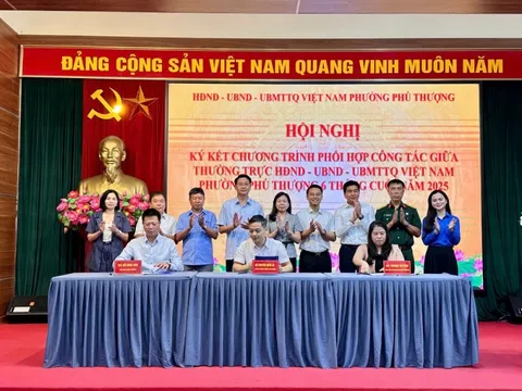 Phường Phú Thượng: Ký kết Chương trình phối hợp công tác 6 tháng cuối năm 2025