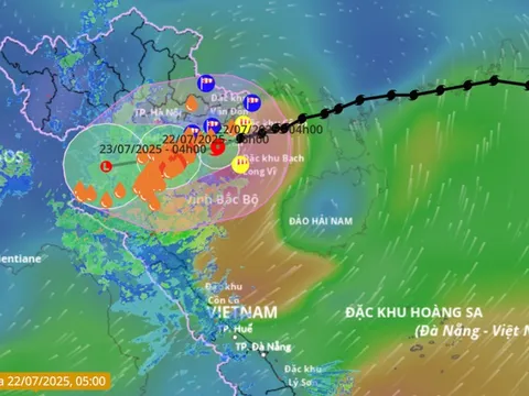 Trưa và chiều nay (22/7), bão số 3 vào đất liền, Hà Nội gió mạnh cấp 6, giật cấp 7-8