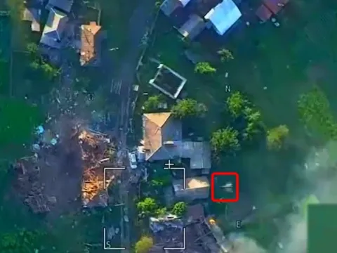 Nga không kích chính xác, cứ điểm Ukraine bị phá huỷ