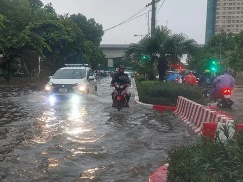 Tin bão khẩn cấp - Cơn bão số 3