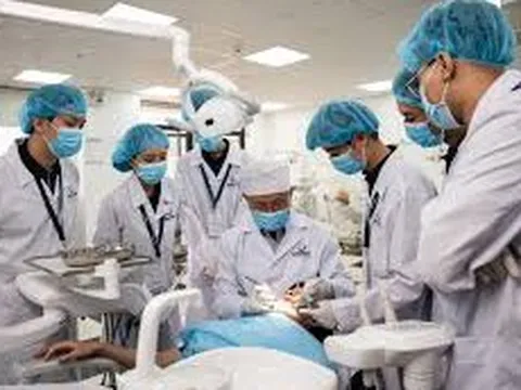 Ngành Y lấy sàn 20,5 điểm, nhiều ngành sức khỏe đồng loạt từ 17,0 điểm trở lên