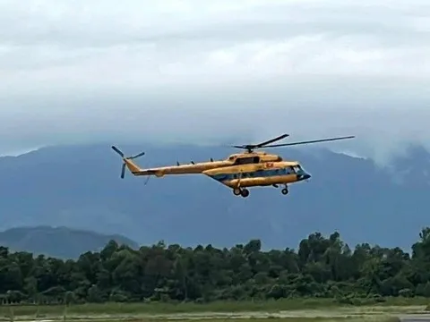 Quân đội sẵn sàng phương án bay cứu hộ ứng phó mưa lũ ở Nghệ An