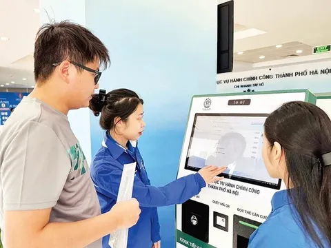 Hà Nội hướng dẫn người dân lấy số thứ tự trực tuyến trên ứng dụng iHanoi
