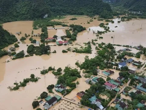 Ứng phó mưa lũ lưu vực sông Cả: Kiên quyết cấm người và phương tiện đi vào các điểm xung yếu