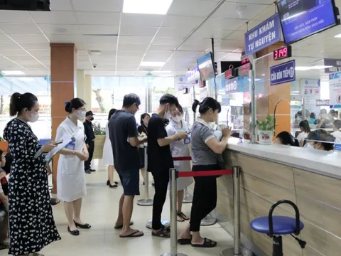 Hà Nội yêu cầu ngành y tế sẵn sàng ứng phó bão số 3, đảm bảo an toàn bệnh viện và người bệnh