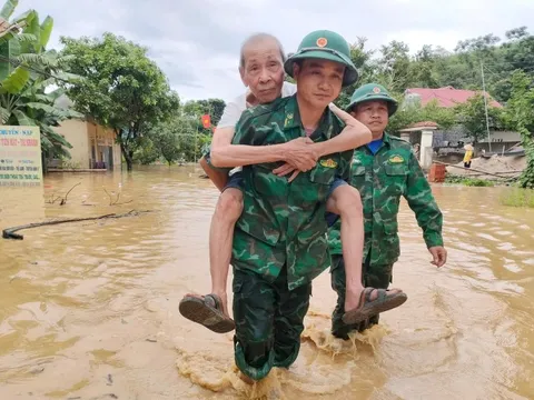 Mưa lũ nghiêm trọng chia cắt nhiều đồn biên phòng và xã biên giới Nghệ An