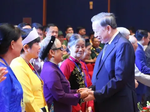 Gặp mặt người có công, nhân chứng lịch sử: Lòng tri ân từ trái tim dân tộc