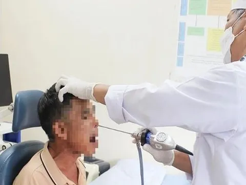 Chảy máu mũi kéo dài, đi khám, người đàn ông 53 tuổi phát hiện bí mật đáng sợ