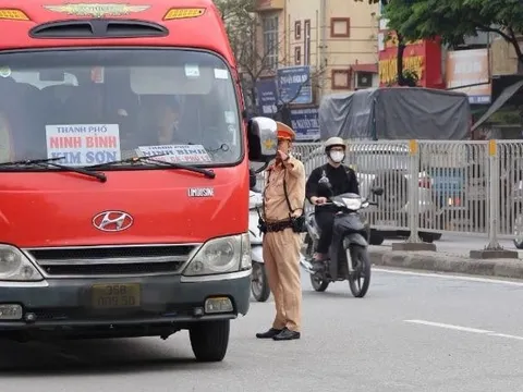 Hà Nội: Tổng kiểm soát phương tiện kinh doanh vận tải, phát hiện, xử lý nhiều vi phạm