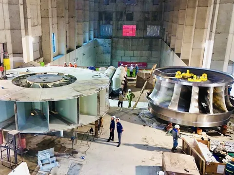 EVN nỗ lực cho chặng 'nước rút' dự án Thủy điện Hòa Bình mở rộng