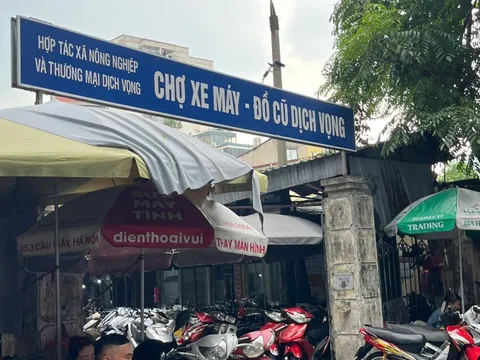 Xe máy cũ bán không ai mua, xe mới cũng “đứng hình” chờ chính sách