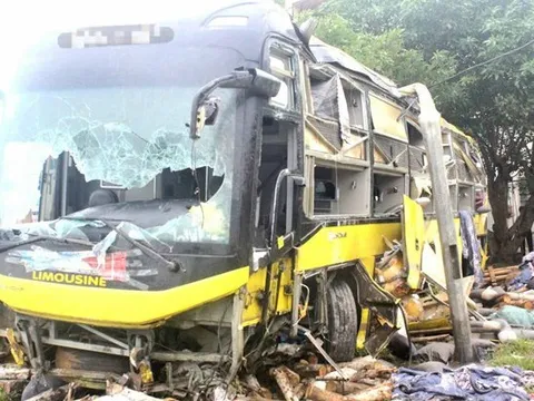 Nhanh chóng hỗ trợ khách hàng trong vụ tai nạn lật xe tại Hà Tĩnh