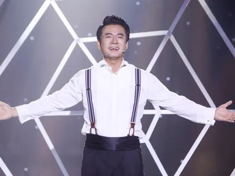 "Jang Dong Gun màn ảnh Việt" Trương Minh Cường gây bất ngờ với khả năng ca hát