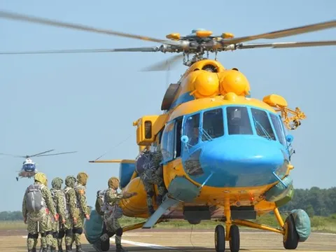 Máy bay không người lái, trực thăng sẵn sàng cứu hộ lũ quét tại Sơn La