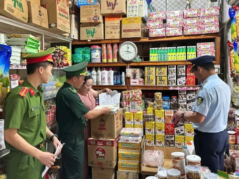 Đà Nẵng, Khánh Hòa tăng cường kiểm tra, xử lý hàng giả, hàng nhái