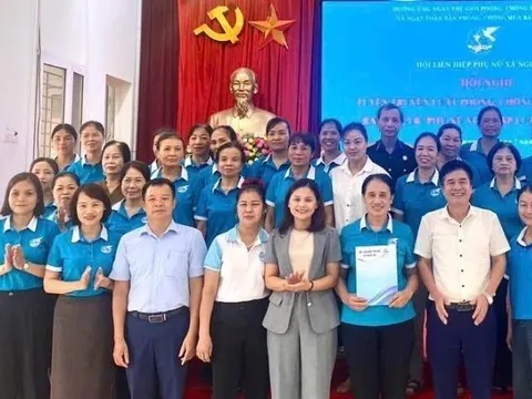 Hội LHPN xã Ngọc Hồi tổ chức ra mắt mô hình CLB “Phụ nữ với pháp luật” năm 2025