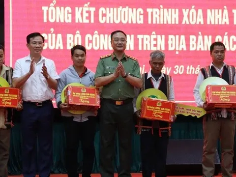 Bộ Công an hỗ trợ 3 tỉnh Tây Nguyên xây dựng 6.370 ngôi nhà cho người nghèo