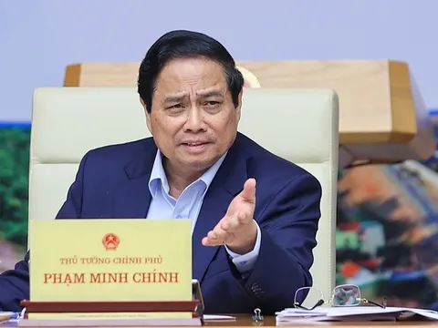 Thủ tướng: 3 mục tiêu lớn cuối năm 2025 để hoàn thành xuất sắc đột phá chiến lược về hạ tầng giao thông