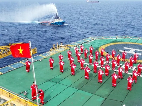 Chào mừng Đại hội đại biểu Đảng bộ Petrovietnam lần thứ IV, nhiệm kỳ 2025-2030:Khát vọng vươn mình trong nhiệm kỳ mới