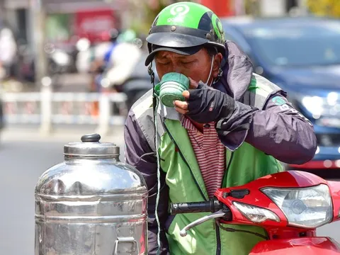 Miền Bắc lại sắp nắng nóng "hầm hập", tâm điểm nơi này