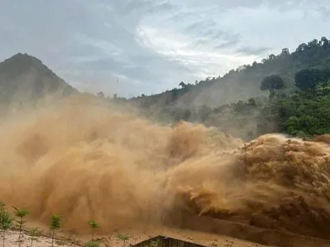 14 người tử vong và mất tích vì mưa lũ kinh hoàng ở Điện Biên