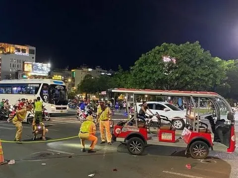 Gia Lai: Xe điện phục vụ du lịch gây tai nạn nghiêm trọng khiến 3 người thương vong