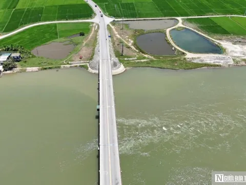 Video: Chi 348 tỷ đồng để sửa chữa cấp bách “cánh cửa” giữ nước ngọt sông Hương