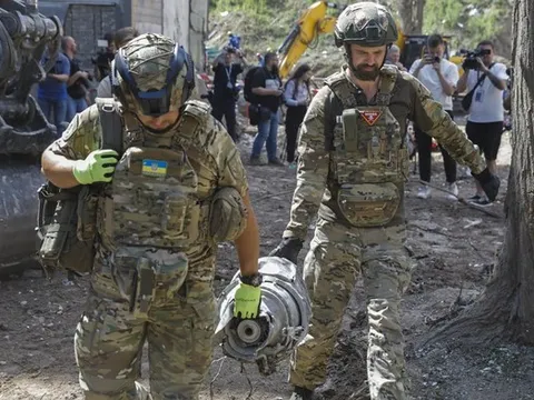 NATO xây dựng cơ chế “mới toanh” để tài trợ vũ khí cho Ukraine?