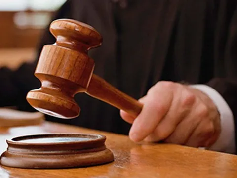 Tranh giành khoản thừa kế 11 tỷ đồng, chị gái tiết lộ bí mật "chấn động" về em trai