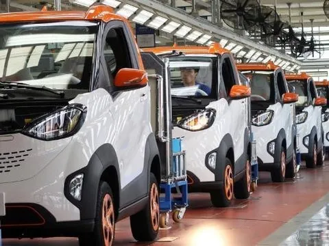 Chiến lược xanh cho giao thông Việt Nam: Bài học từ quốc gia tỷ dân