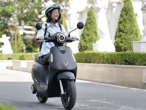 Đề xuất hỗ trợ 100% phí trước bạ, vay ưu đãi với người Hà Nội mua xe điện