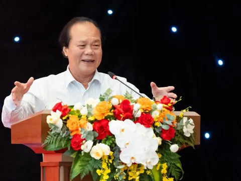 Kỷ luật thế nào với người không thực hiện đến nơi đến chốn các kết quả giám sát?